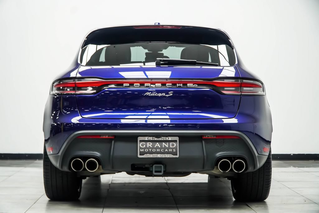 Used 2023 Porsche Macan S AWD/4WD image 16
