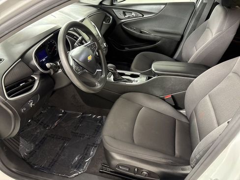 Used 2023 Chevrolet Malibu LT FWD image 29