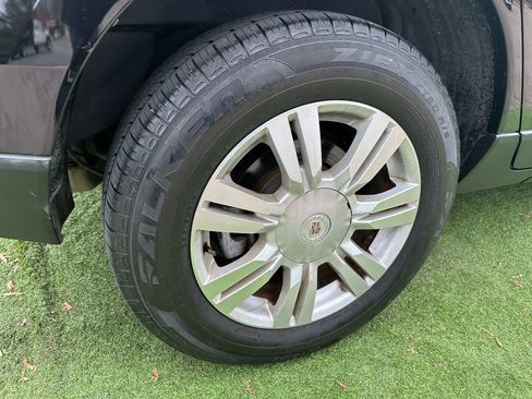 Used 2016 Cadillac SRX Luxury image 41