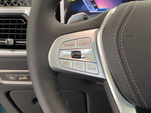 New 2026 BMW X7 xDrive40i w/ Executive Package image 17