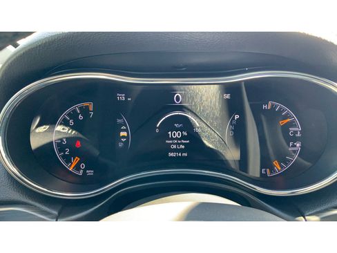 Used 2021 Jeep Grand Cherokee Laredo X AWD/4WD image 12