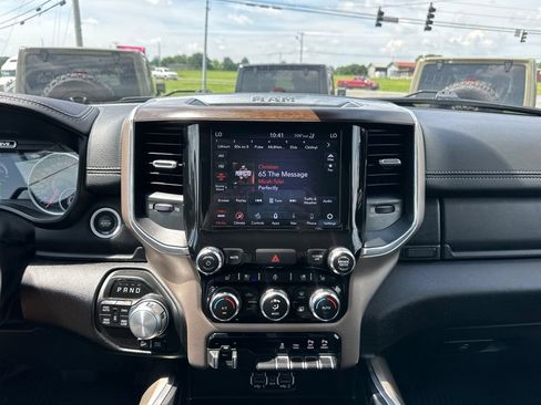 Used 2021 RAM 1500 Laramie AWD/4WD image 32