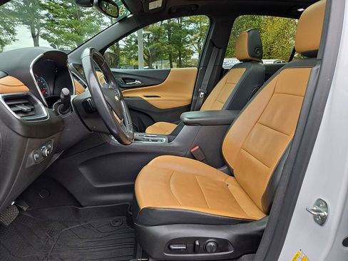 Used 2021 Chevrolet Equinox Premier image 11