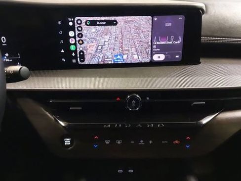 Used 2025 Nissan Murano SV AWD/4WD image 23