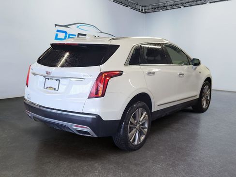 Used 2024 Cadillac XT5 Premium Luxury image 3