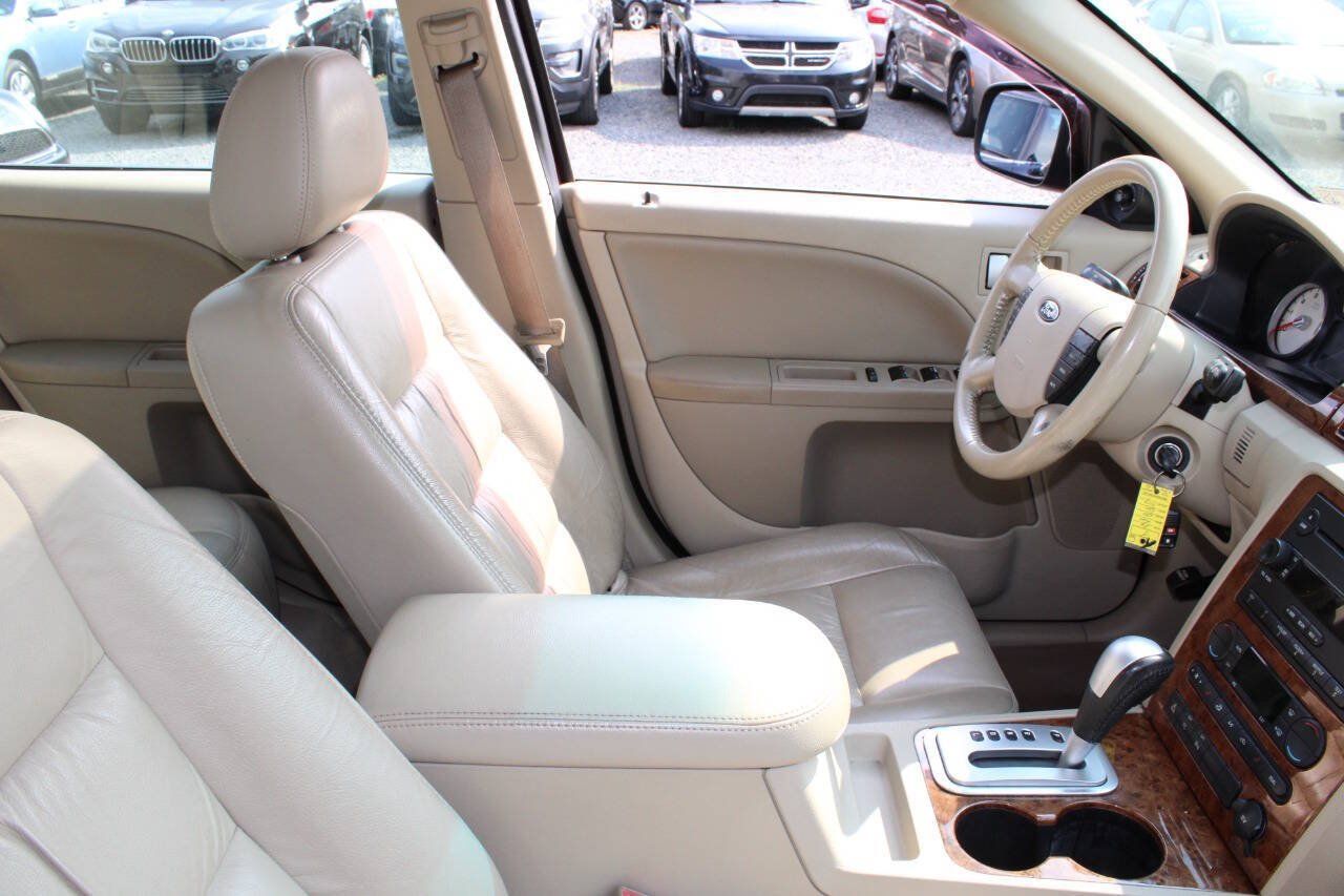 Used 2006 Ford Five Hundred Limited AWD/4WD image 11