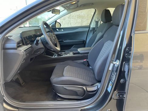 Used 2025 Kia K5 LXS image 27