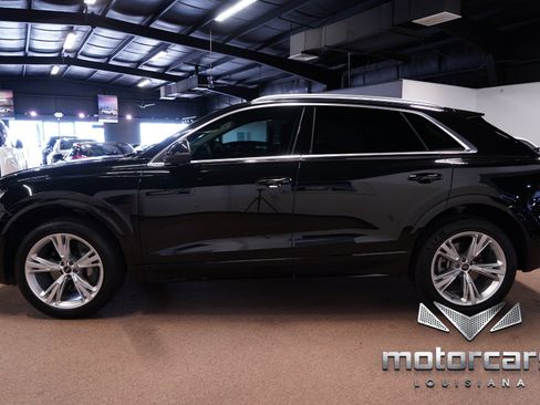 Used 2022 Audi Q8 Premium AWD/4WD image 4