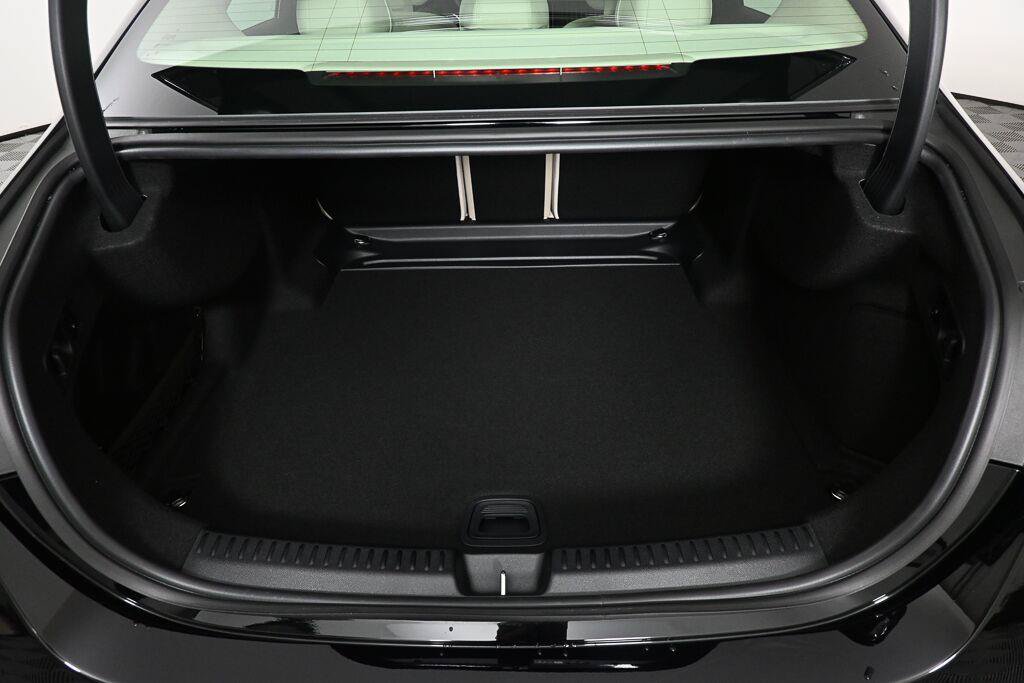 Used 2026 Mercedes-Benz E 350 Sedan image 28