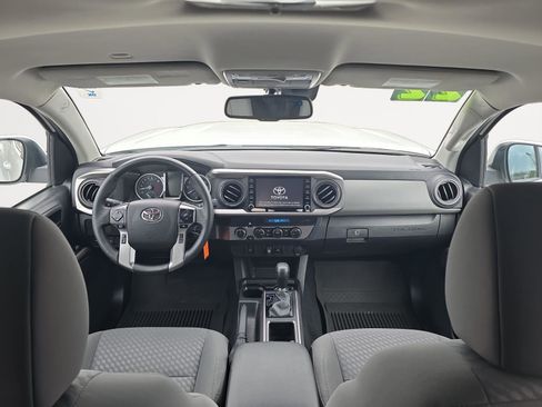 Used 2022 Toyota Tacoma SR5 image 14