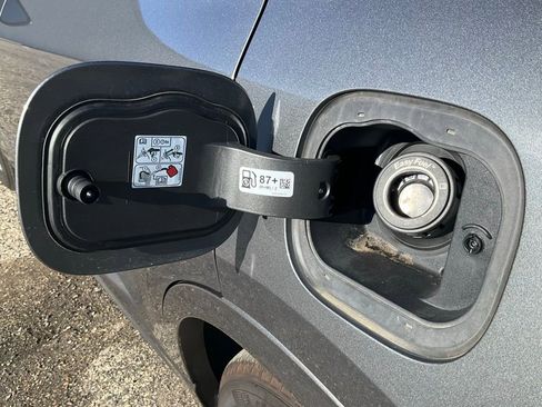 Used 2024 Ford Escape ST-Line w/ Tech Pack #1 image 12