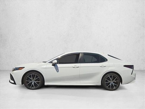 Certified 2024 Toyota Camry SE FWD image 8