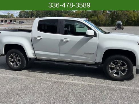 Used 2015 Chevrolet Colorado Z71 image 10
