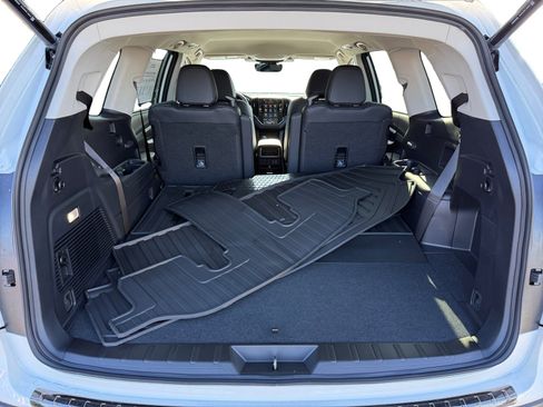 New 2026 Subaru Ascent Premium image 17