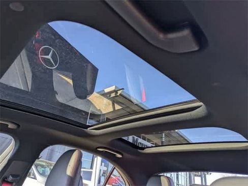 Used 2025 Mercedes-Benz C 43 AMG 4MATIC Sedan image 27