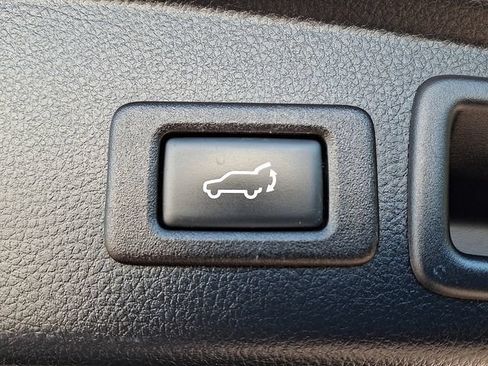 Used 2018 Subaru Forester 2.5i Limited AWD/4WD image 30