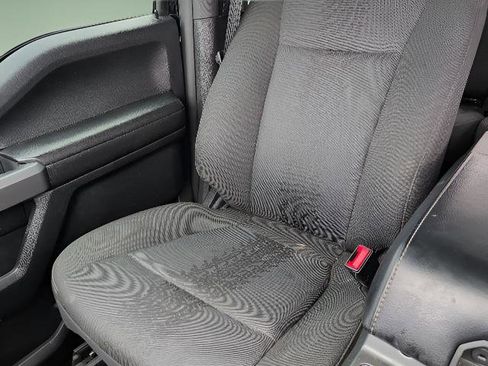 Used 2018 Ford F150 XLT w/ Equipment Group 302A Luxury AWD/4WD image 17