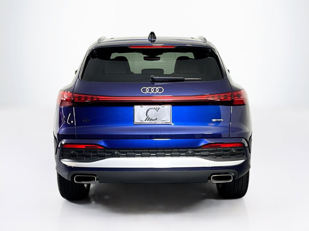 Used 2025 Audi Q5 Premium Plus AWD/4WD image 4