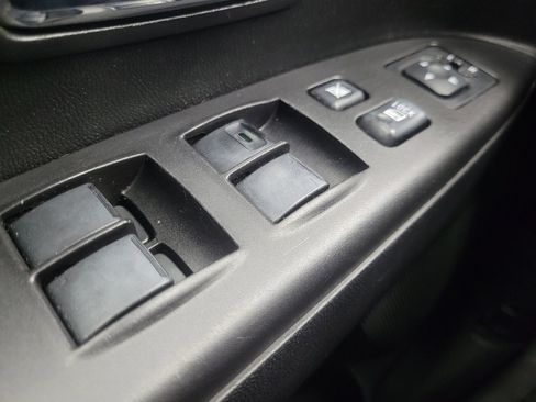 Used 2014 Mitsubishi Outlander Sport SE image 27