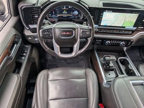 Used 2022 GMC Sierra 1500 SLT w/ SLT Premium Plus Package image 15