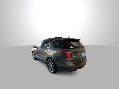 Used 2018 Ford Explorer Sport w/ Equipment Group 401A AWD/4WD image 6