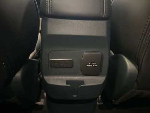 New 2025 Ford Maverick Lariat w/ Black Appearance Package AWD/4WD image 26