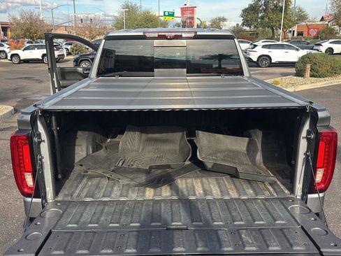 Used 2021 GMC Sierra 1500 AT4 w/ Technology Package image 18