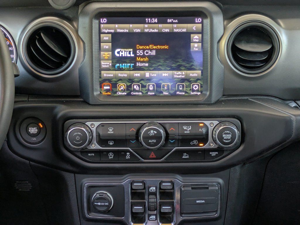 Used 2023 Jeep Gladiator Sport AWD/4WD image 20