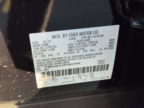 Used 2023 Ford Explorer ST w/ Equipment Group 401A image 16