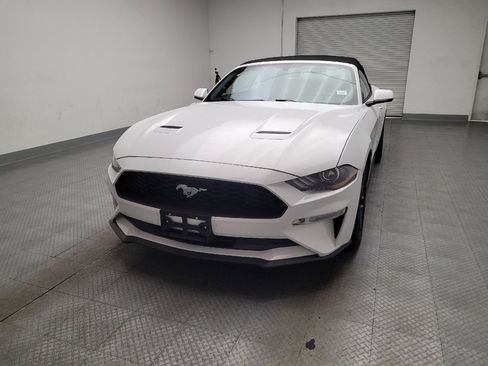 Used 2020 Ford Mustang Premium image 15