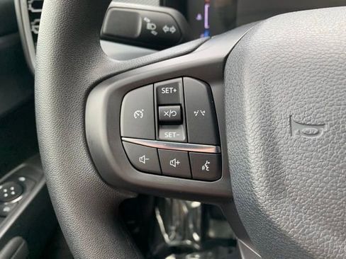 New 2025 Ford Ranger XL image 18