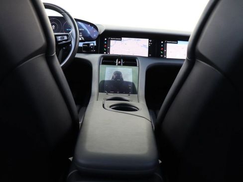 Used 2020 Porsche Taycan 4S image 70