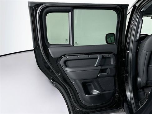 New 2025 Land Rover Defender 110 S image 22