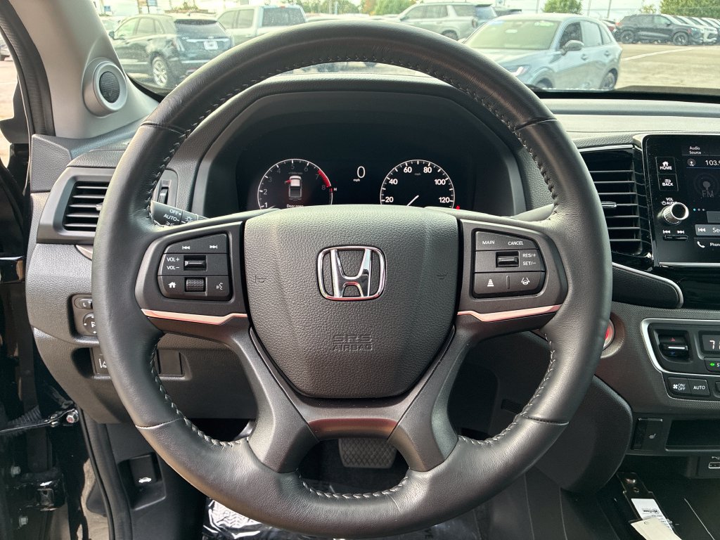 Used 2025 Honda Ridgeline RTL image 12
