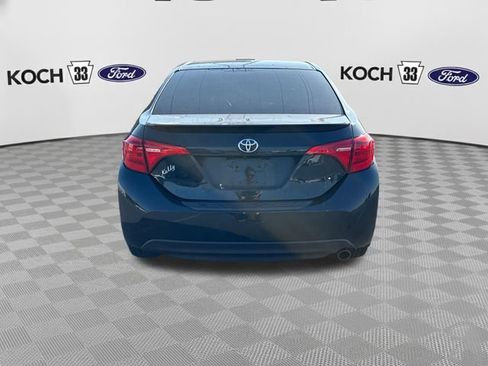Used 2018 Toyota Corolla SE FWD image 7