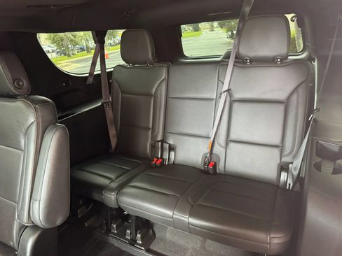 Used 2021 Chevrolet Suburban High Country AWD/4WD image 22