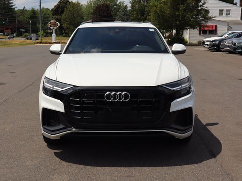Used 2019 Audi Q8 Premium Plus AWD/4WD image 2
