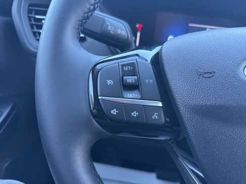 Used 2023 Ford Escape Active image 23