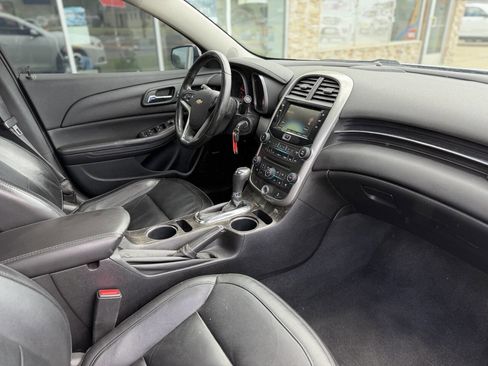 Used 2016 Chevrolet Malibu LTZ FWD image 16