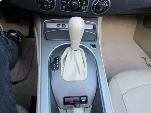 Used 2003 BMW Z4 2.5i RWD image 15