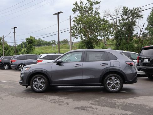 New 2027 Honda HR-V LX image 4