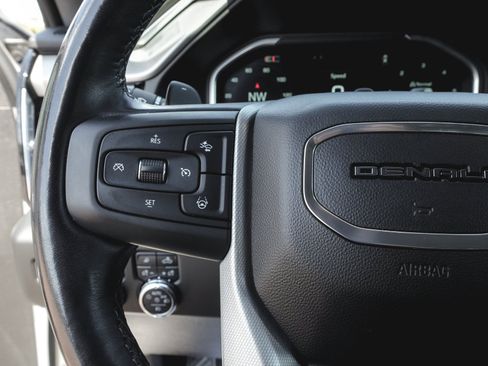 Used 2024 GMC Sierra 1500 Denali w/ Technology Package AWD/4WD image 20