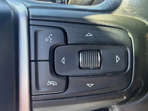 Used 2020 GMC Sierra 1500 Elevation w/ Elevation Value Package AWD/4WD image 15