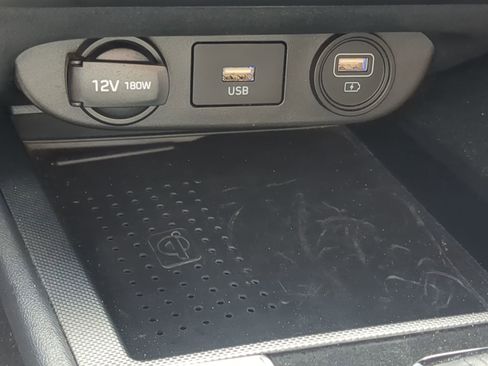 Used 2021 Hyundai Elantra SEL w/ Convenience Package image 50