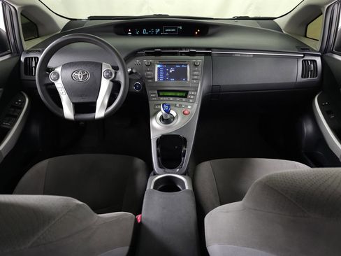 Used 2012 Toyota Prius Two image 10