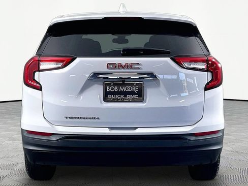 Certified 2023 GMC Terrain SLE FWD image 5
