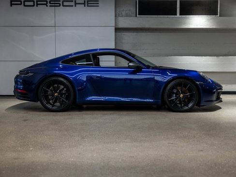 Used 2024 Porsche 911 Carrera T image 9