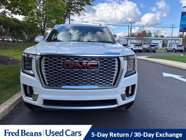 Used 2021 GMC Yukon Denali w/ Advanced Technology Package RWD image 2