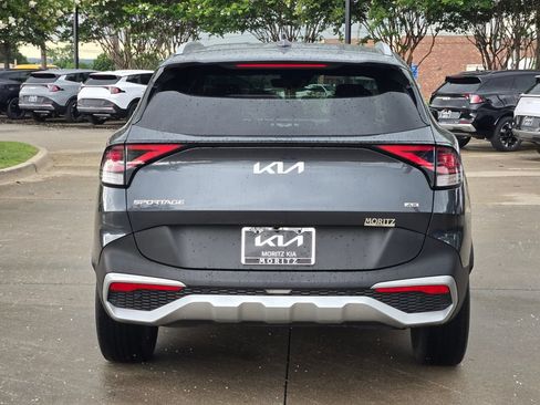 Used 2024 Kia Sportage EX AWD/4WD image 13