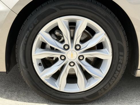 Used 2024 Chevrolet Malibu LT image 13